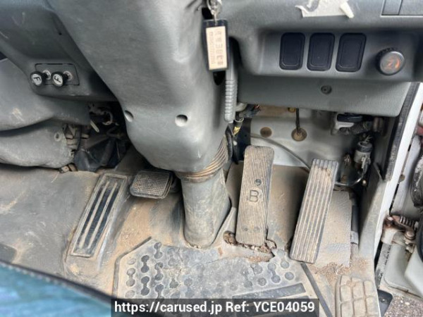 Used 1999 MT mitsubishi fighter FK727CD Image[8]