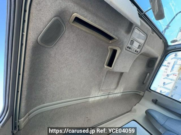 Used 1999 MT mitsubishi fighter FK727CD Image[24]