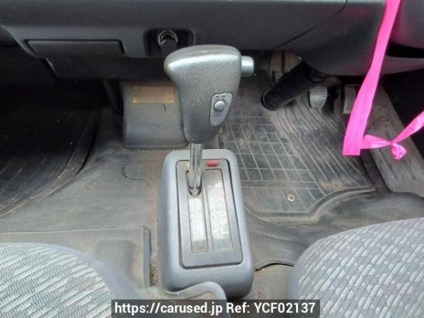 Used 2000 AT toyota regiusace-van RZH112V Image[25]