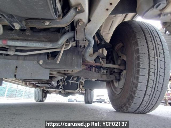 Used 2000 AT toyota regiusace-van RZH112V Image[32]