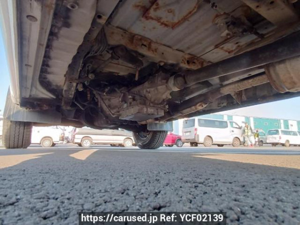 Used 2000 AT toyota hiace-van RZH112V Image[32]