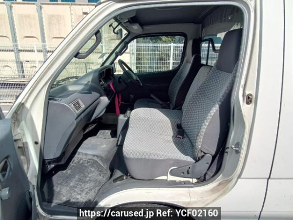Used 2003 MT toyota hiace-van TRH102V Image[14]