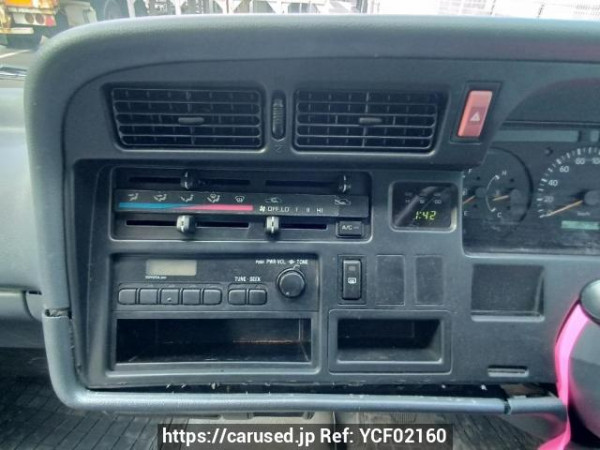 Used 2003 MT toyota hiace-van TRH102V Image[20]