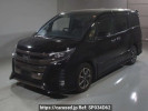 Toyota Noah ZRR80W