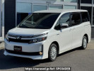 Toyota Voxy ZWR80G