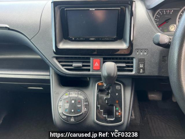 Used 2014 AT toyota noah ZRR85G Image[20]