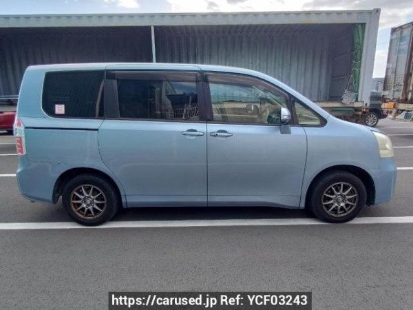 Used 2007 AT toyota noah ZRR70G Image[7]