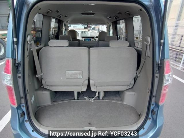 Used 2007 AT toyota noah ZRR70G Image[8]