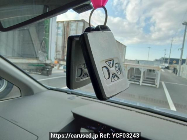 Used 2007 AT toyota noah ZRR70G Image[22]