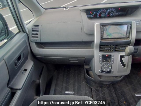 Used 2008 AT toyota noah ZRR70G Image[19]