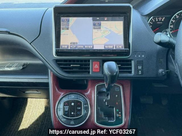 Used 2015 AT toyota noah ZRR85W Image[20]