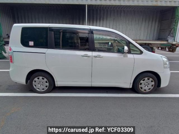 Used 2009 AT toyota noah ZRR70G Image[7]