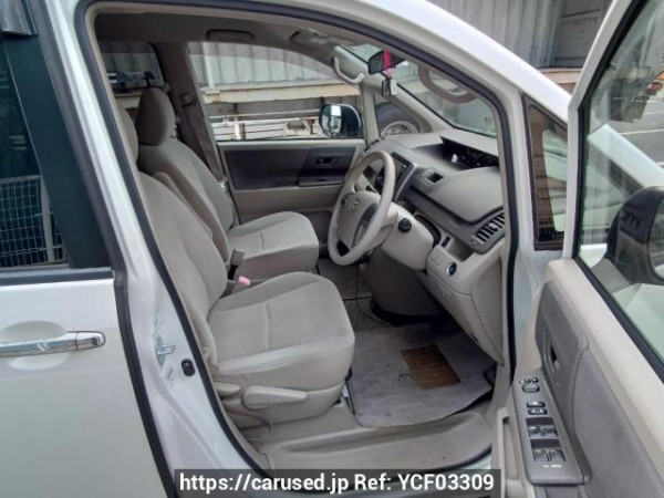 Used 2009 AT toyota noah ZRR70G Image[13]
