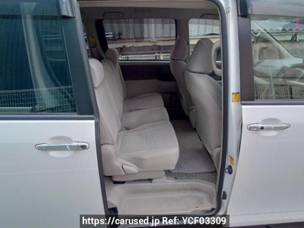 Used 2009 AT toyota noah ZRR70G Image[15]