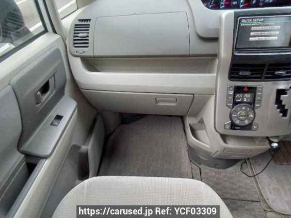 Used 2009 AT toyota noah ZRR70G Image[19]