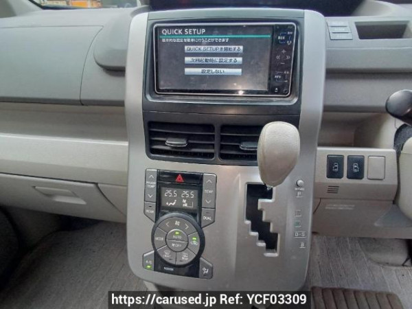 Used 2009 AT toyota noah ZRR70G Image[23]