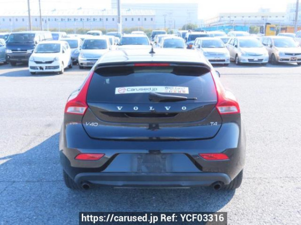 Used 2013 AT volvo v40 MB4164T Image[5]