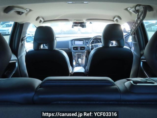 Used 2013 AT volvo v40 MB4164T Image[9]