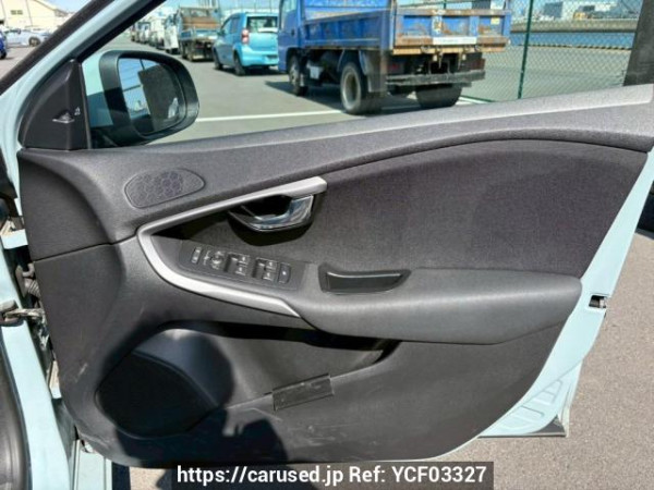 Used 2018 AT volvo v40 MB4154T Image[16]