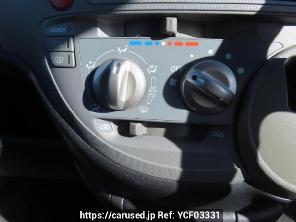 Used 2005 AT toyota sienta NCP81G Image[30]