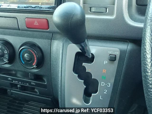 Used 2006 AT toyota hiace-van KDH205V Image[26]