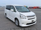Toyota Noah ZRR70W