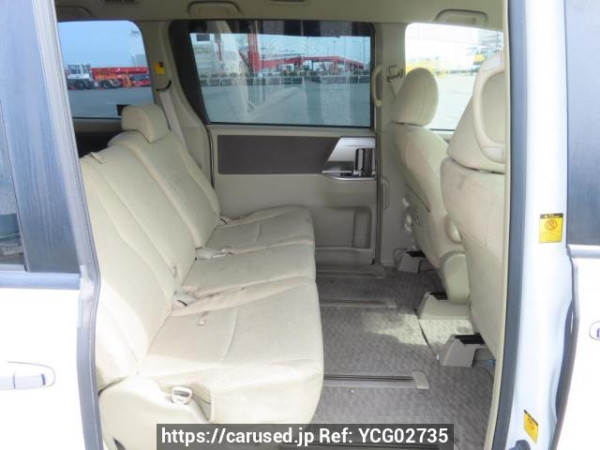 Used 2009 AT toyota noah ZRR70W Image[18]