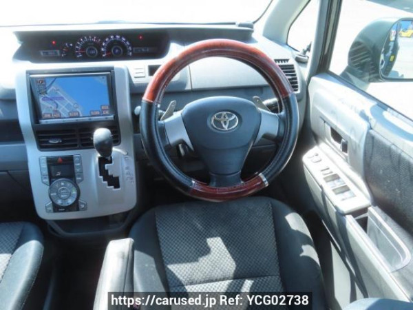 Used 2009 AT toyota noah ZRR70W Image[25]
