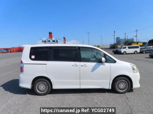 Used 2009 AT toyota noah ZRR70W Image[7]