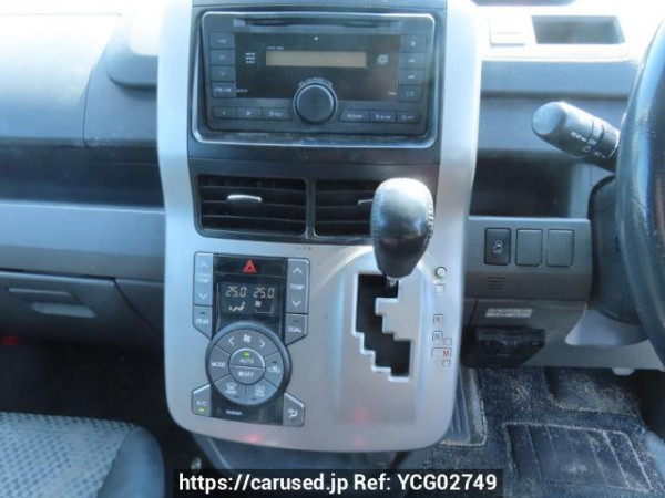 Used 2009 AT toyota noah ZRR70W Image[29]