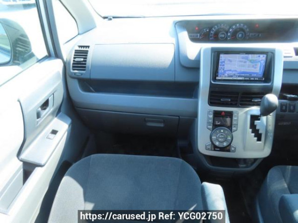 Used 2009 AT toyota noah ZRR70G Image[25]