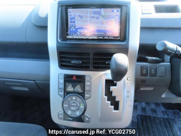 Used 2009 AT toyota noah ZRR70G Image[29]