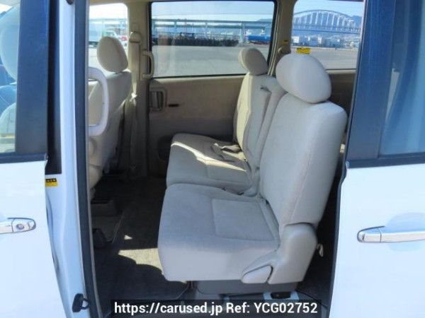 Used 2005 AT toyota noah AZR60G Image[19]
