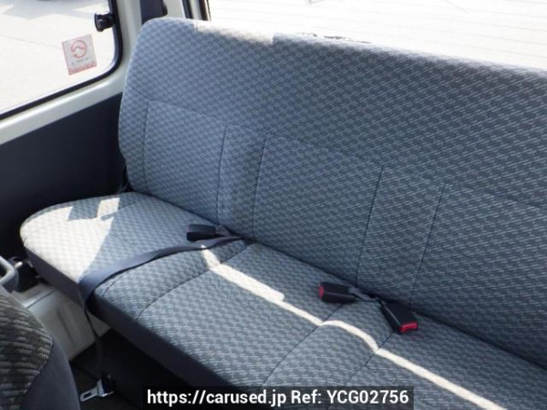 Used 2001 AT toyota hiace-wagon RZH111G Image[18]