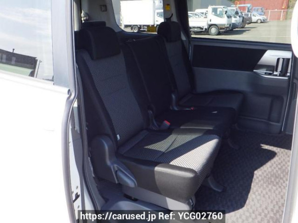 Used 2008 AT toyota noah ZRR70W Image[11]