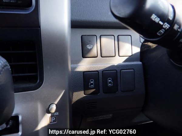 Used 2008 AT toyota noah ZRR70W Image[20]