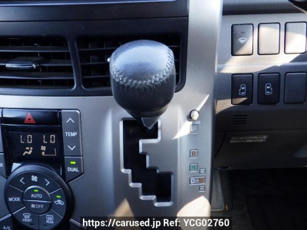 Used 2008 AT toyota noah ZRR70W Image[25]