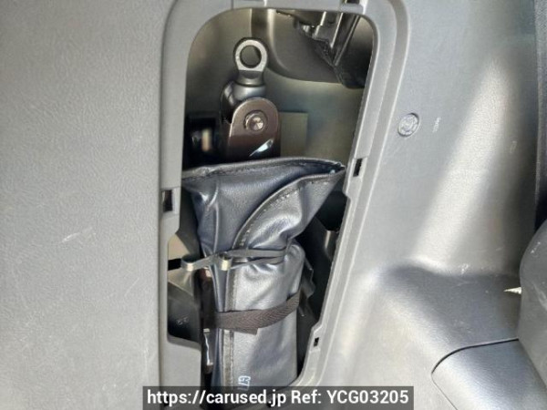 Used 2007 AT toyota noah ZRR70W Image[35]