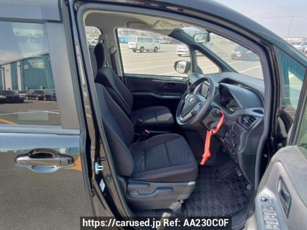Used 2015 AT toyota noah ZRR80G Image[13]