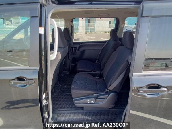 Used 2015 AT toyota noah ZRR80G Image[16]