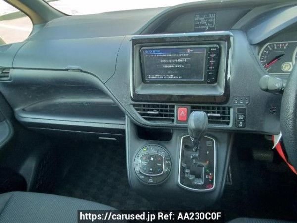 Used 2015 AT toyota noah ZRR80G Image[22]