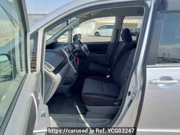 Used 2008 AT toyota noah ZRR70W Image[13]