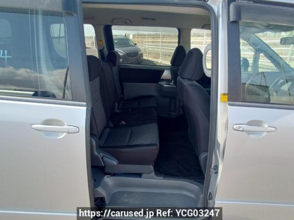 Used 2008 AT toyota noah ZRR70W Image[14]
