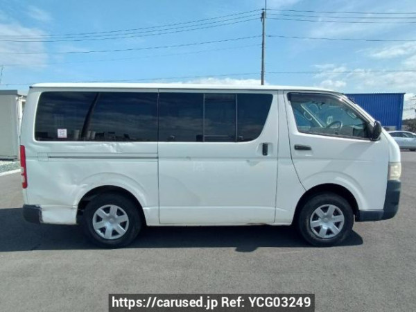 Used 2005 MT toyota regiusace-van KDH205V Image[7]