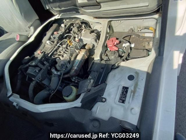 Used 2005 MT toyota regiusace-van KDH205V Image[9]