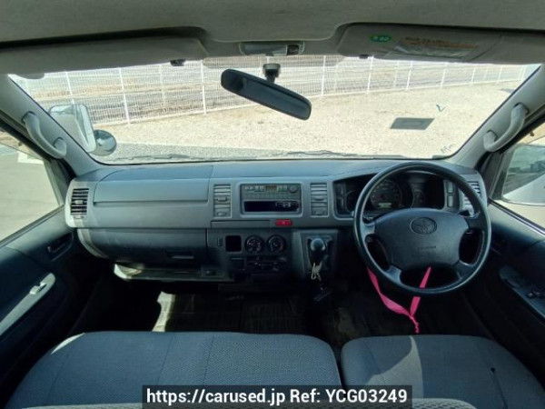 Used 2005 MT toyota regiusace-van KDH205V Image[17]