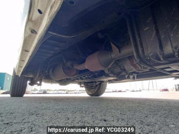 Used 2005 MT toyota regiusace-van KDH205V Image[33]