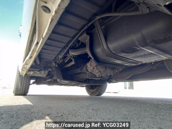 Used 2005 MT toyota regiusace-van KDH205V Image[35]