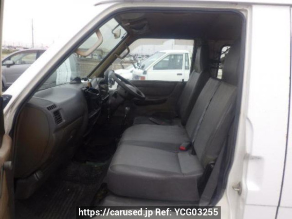 Used 2005 MT mazda bongo-van SK82V Image[12]