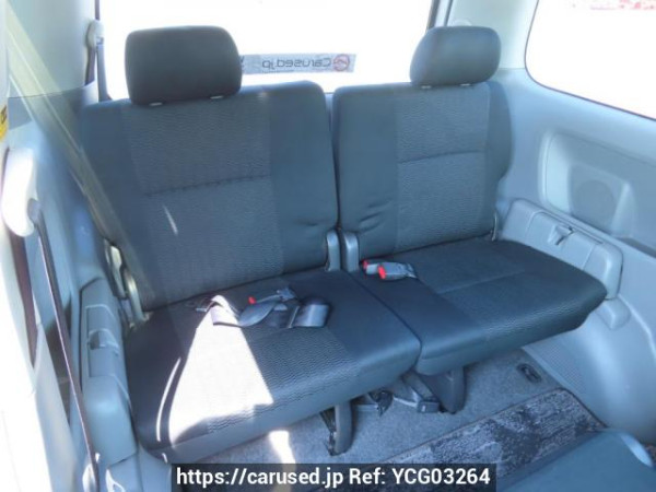 Used 2004 AT toyota voxy AZR60G Image[23]